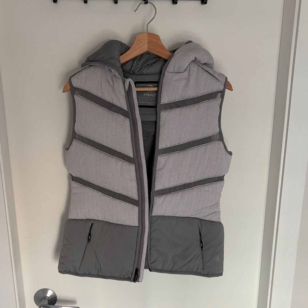 MPG Light Gray Quilted/Puffy Vest